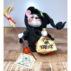 Annalee Halloween Mouse Witch With Trick Or Treat Bag & Broom 3009, Tags